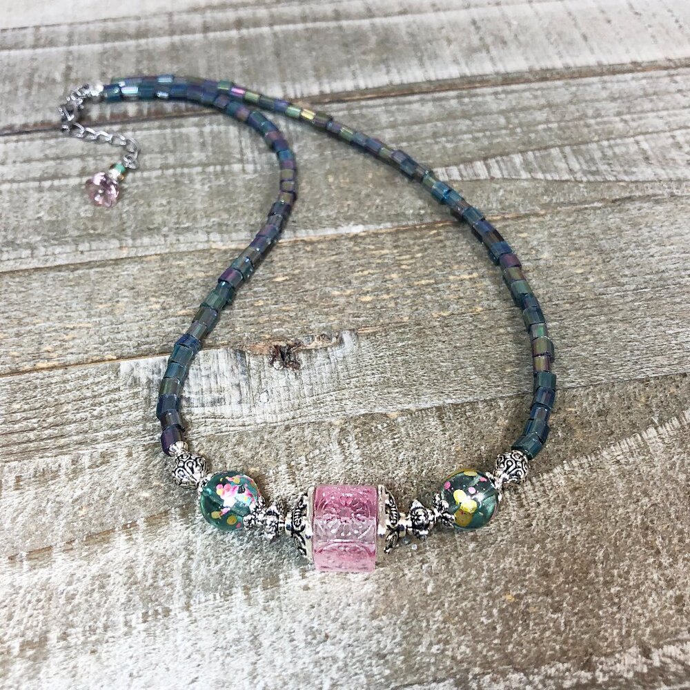 Lampwork Glass Cube Choker with Raised Detail, Metallic Ink Glass Green Beads